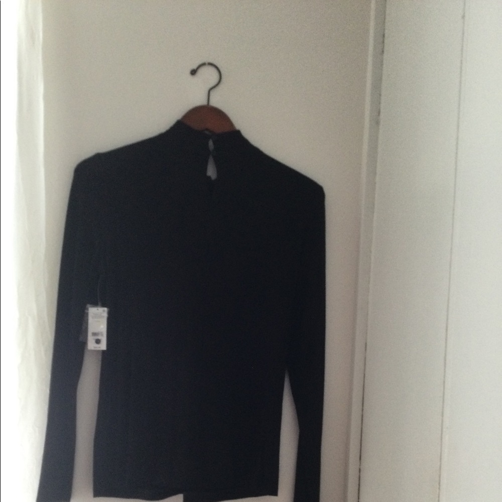 New - Picture 3 of 5